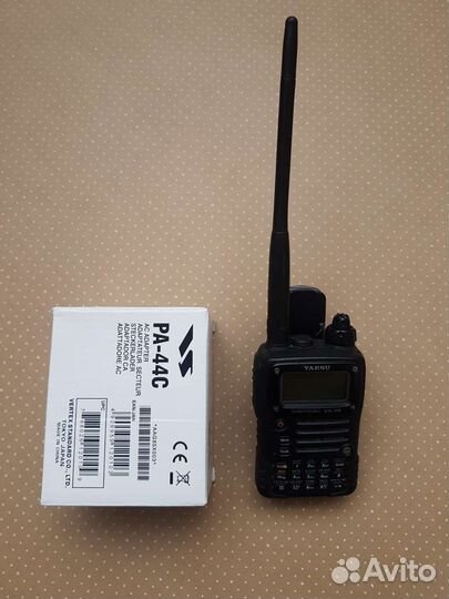 Yaesu VX-7