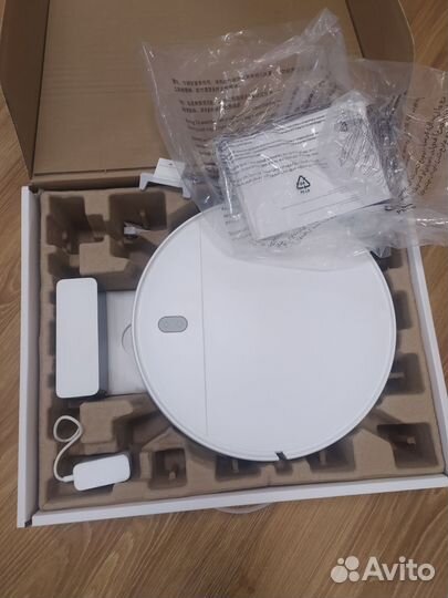 Робот пылесос Xiaomi mi robot vacuum mop essential