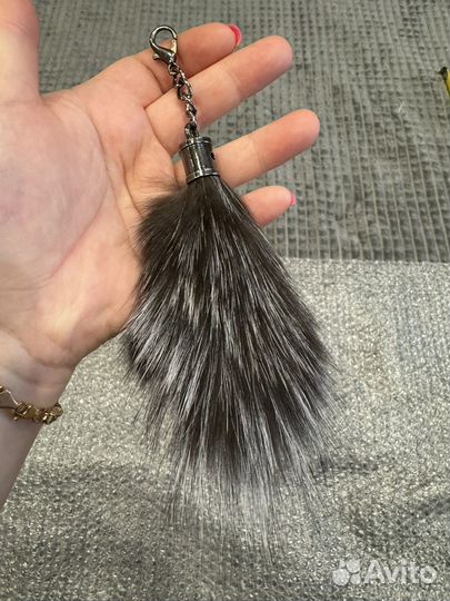 Меховые помпоны натуральные