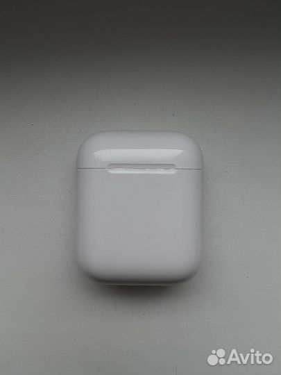 AirPods2 with Charging Case