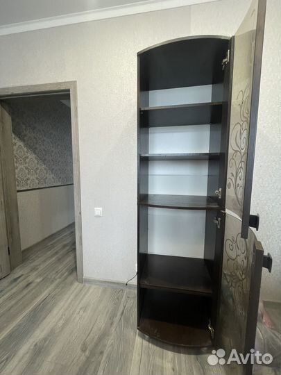 Шкаф сервант