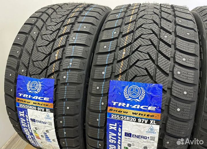 Tri Ace Snow White II 255/35 R20 23J