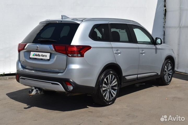 Mitsubishi Outlander 2.0 CVT, 2020, 71 000 км