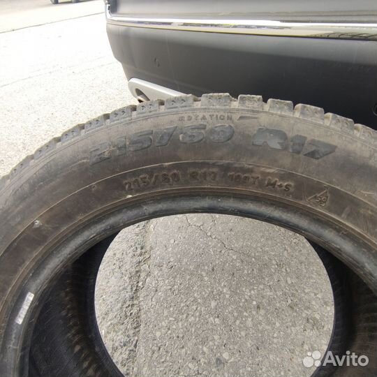 Pirelli Formula Ice 215/60 R17