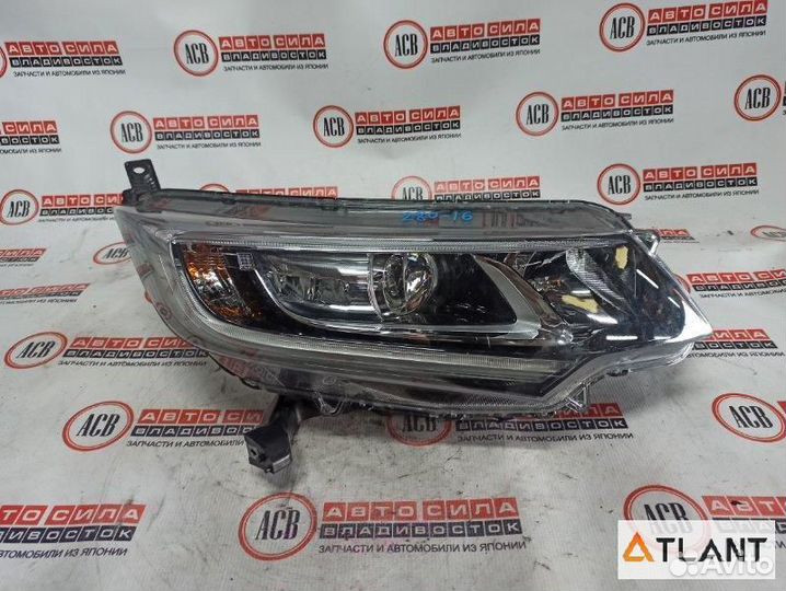 Фара правая honda freed