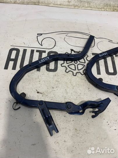 Петля багажника Hyundai Accent G4EC 2006