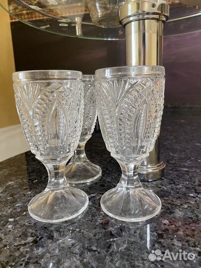 Фужеры рюмки чашки