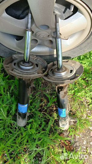 Стойки на Мерседес С 200