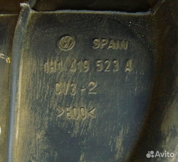 Пыльник рулевого карданчика VW Golf 3