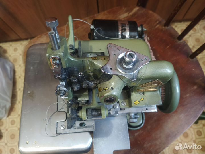 Оверлок для швейной машины