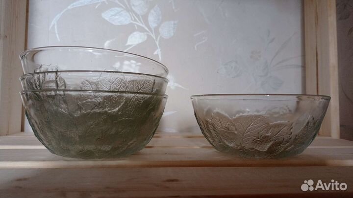 Миска стеклянная