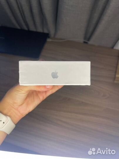 Погрузитесь в мир с наушниками AirPods 3