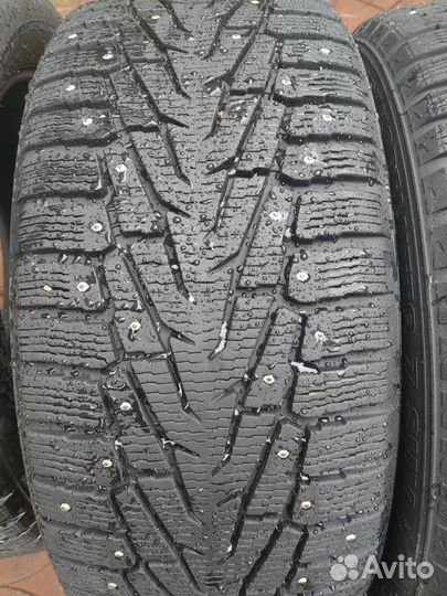 Nokian Tyres Hakkapeliitta 7 SUV 275/50 R20 113T