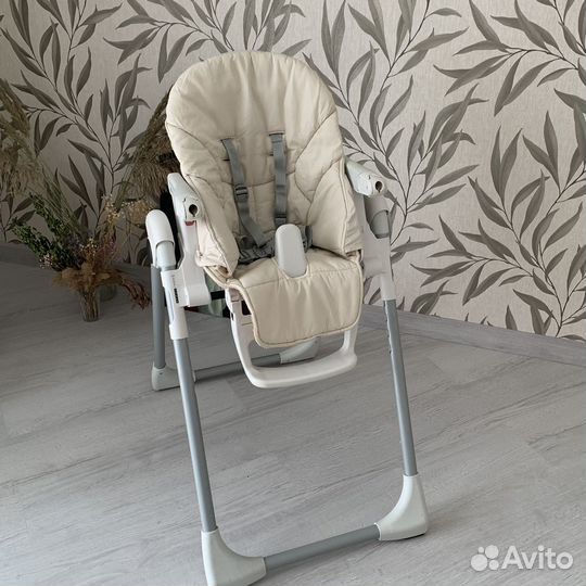Стульчик для кормления peg perego