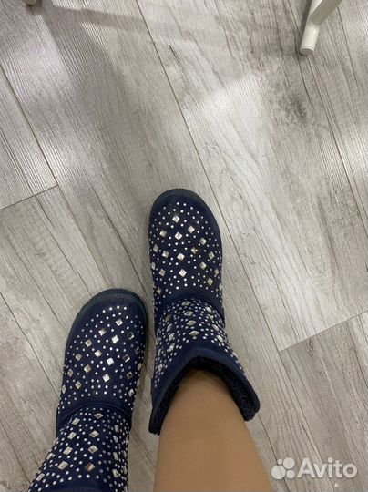 Сапоги зимние угги