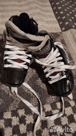 Вратарские коньки bauer детские