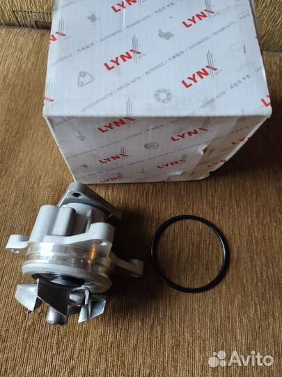 Помпа водяная на форд фокус 2-3, Мондео 4 2.0л