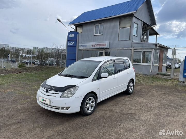 Toyota Corolla Spacio 1.5 AT, 2005, 200 000 км