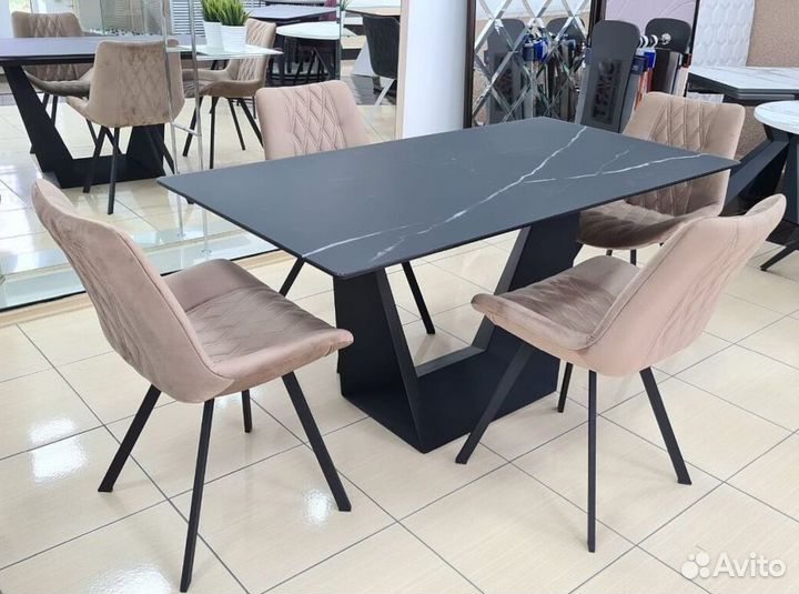 Обеденный стол OST-29703