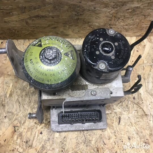 Блок SBC Mercedes w219 w211