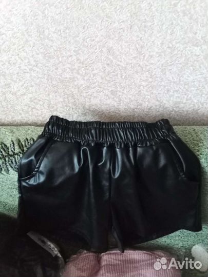 Шорты женские