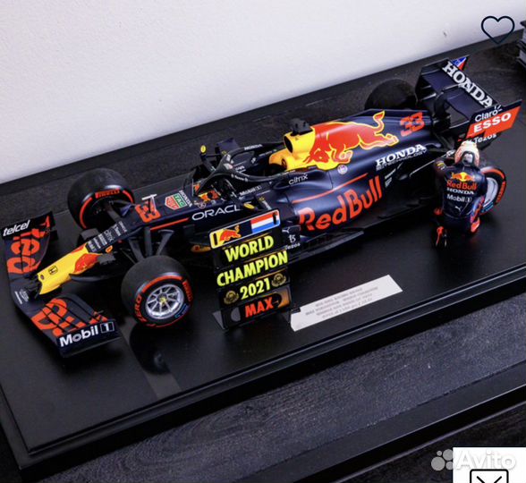 Formula 1 Red Bull Max Verstappen Minichamps 1:12