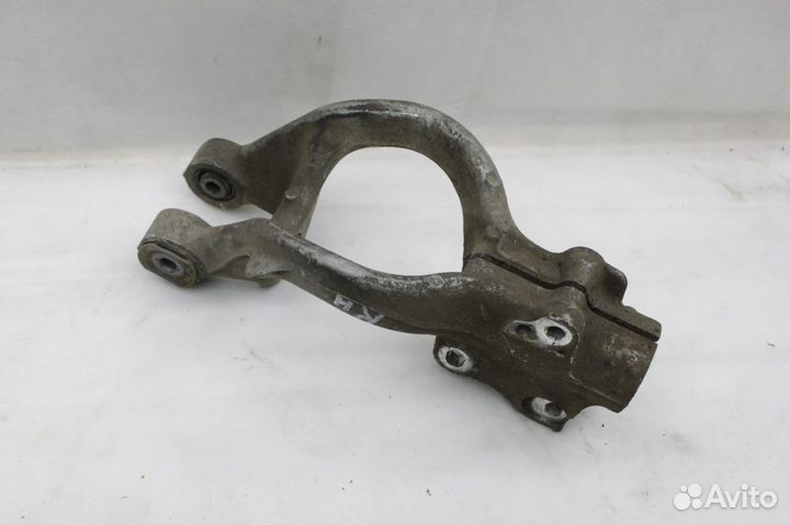 Обойма передней стойки правая Опель Астра J GTC