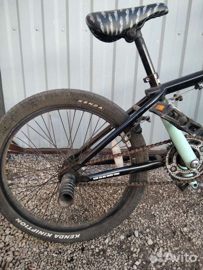 Трюковой велосипед bmx