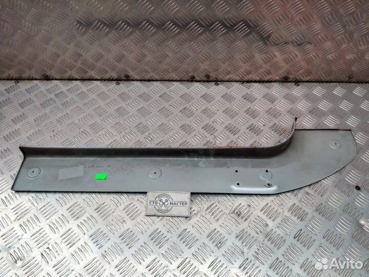 Обшивка проема сдвижной двери Ford Transit 2.2