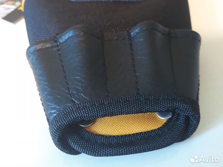 Держатель поясной для дрели Dewalt dwst1