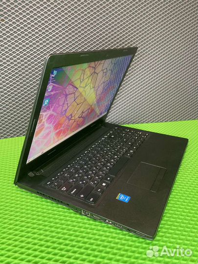 Ноутбук Lenovo