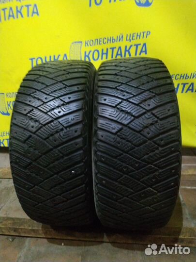 Goodyear Ultragrip Ice Arctic 215/55 R16