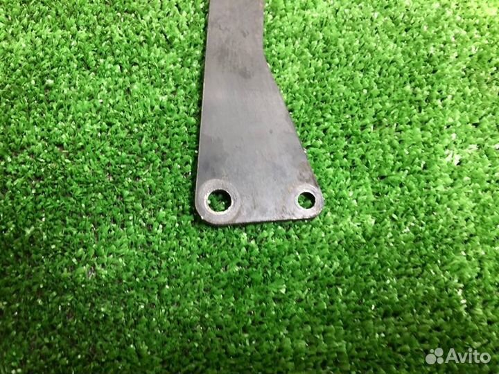 Кронштейн гидроусилителя руля Nissan Almera N16