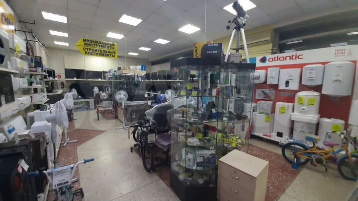 Торговая площадь, 378 м²