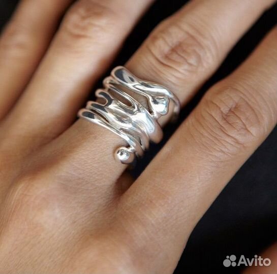 Кольцо женское