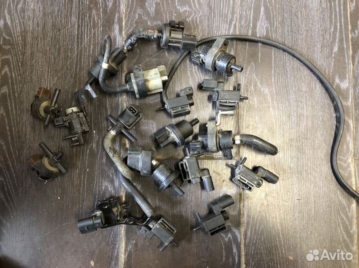 Клапан электромагнитный Audi Volkswagen