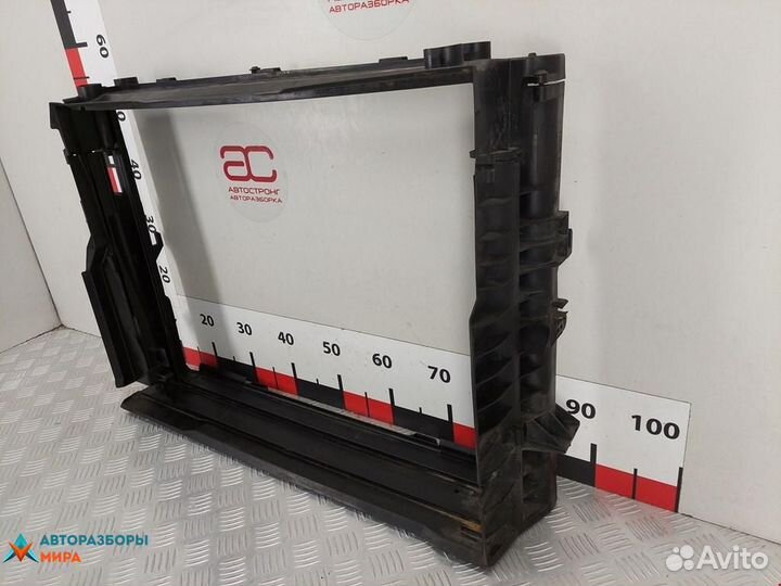 Диффузор вентилятора BMW 7 E65/E66/E67 2002