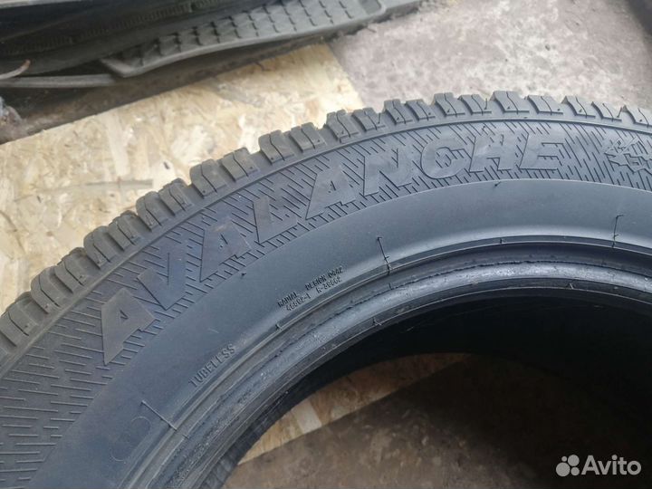 Cooper Avalanche X-Treme 255/55 R18