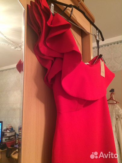 Платье новое