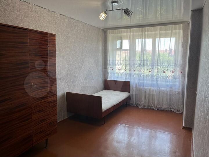 3-к. квартира, 80 м², 5/5 эт.