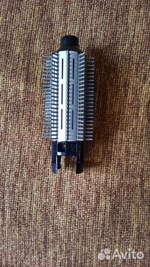 Фен-щётка Braun