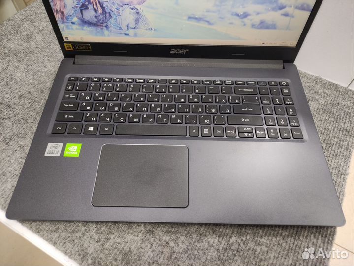 Игровой ноутбук Acer i3-1005G1 MX330 2GB 240GB SSD