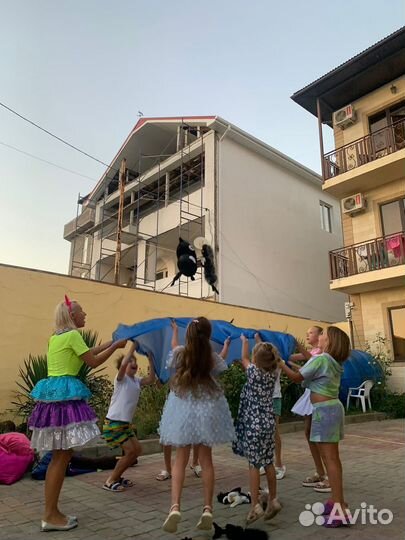 Услуги няни для ребенка