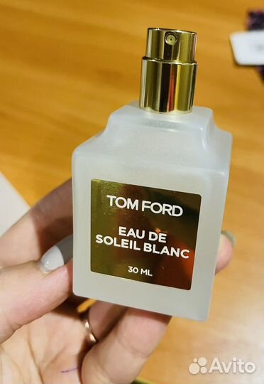TOM ford EAU DE soleil blanc