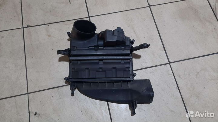 Корпус воздушного фильтра mercedes w211 3.0cdi 642