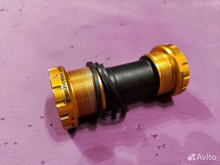 Каретка Shimano Saint SM-BB80 68/73