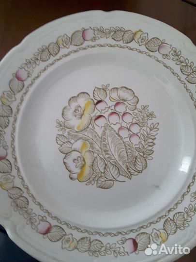 Кофейные пары,маленькие тарелки