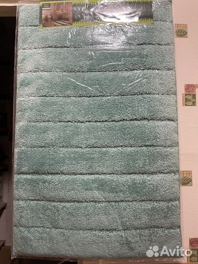 Коврики в ванную 50*80 новые