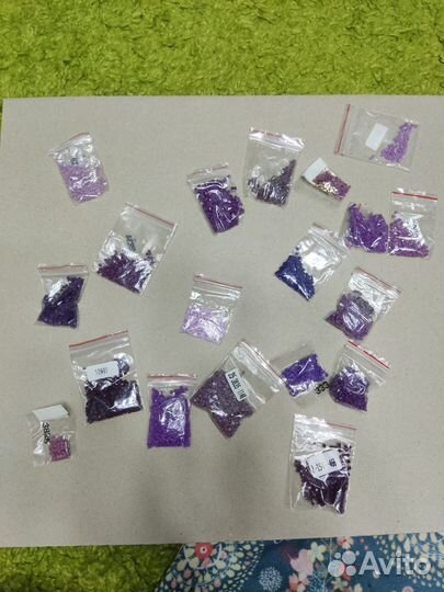 Стразы для алмазной мозаики