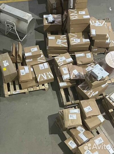 Доставка Zara, Next, Farfetch